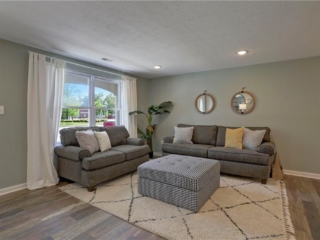 1502 Hardy Cash Drive Livingroom