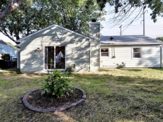2010 Andrews Boulevard (19)